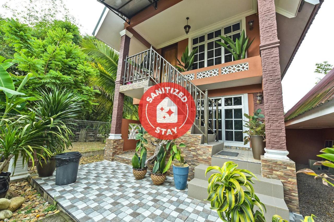 Oyo 90642 Twin Mutiara Chalet & Homestay Jeli Buitenkant foto