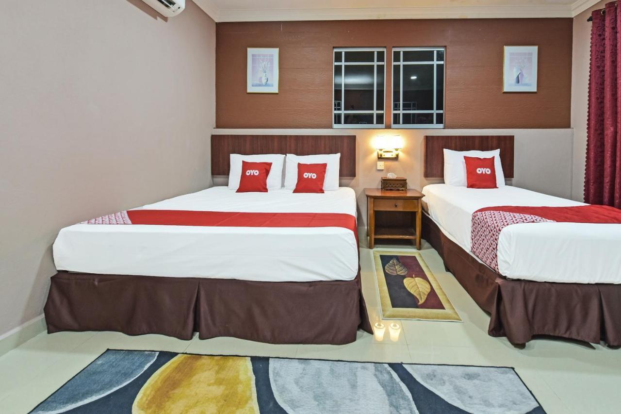 Oyo 90642 Twin Mutiara Chalet & Homestay Jeli Buitenkant foto