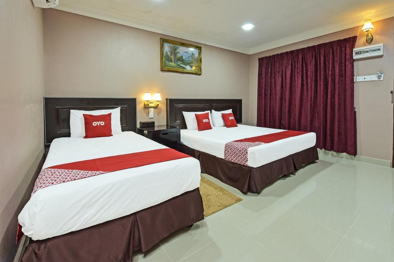Oyo 90642 Twin Mutiara Chalet & Homestay Jeli Buitenkant foto