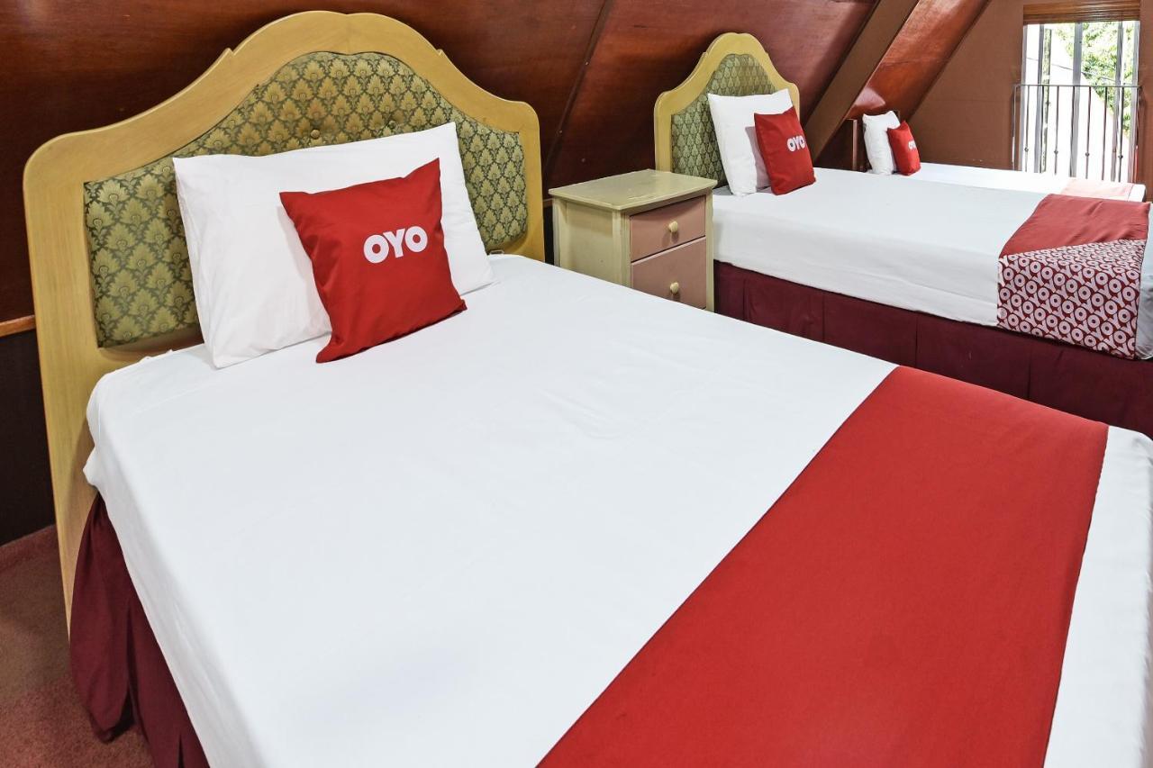 Oyo 90642 Twin Mutiara Chalet & Homestay Jeli Buitenkant foto
