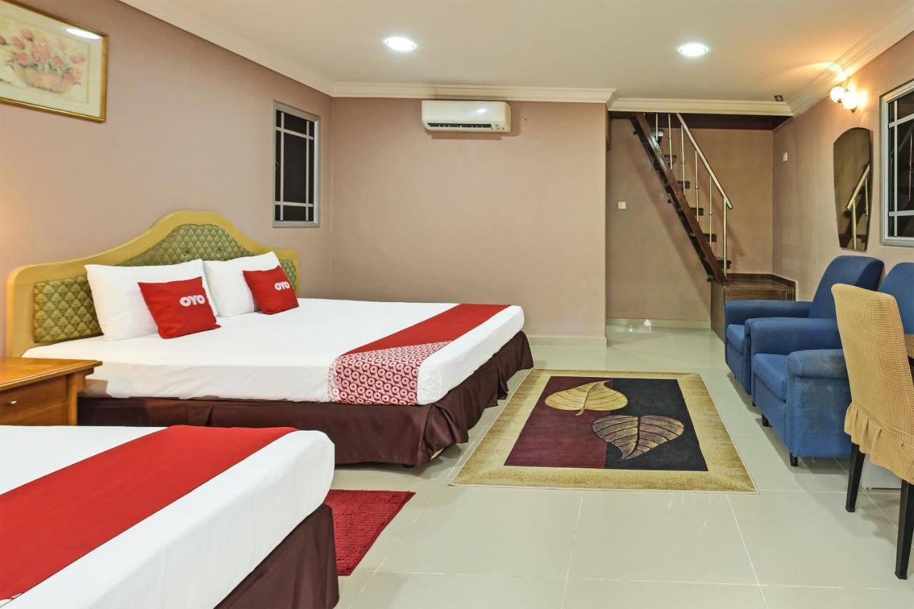 Oyo 90642 Twin Mutiara Chalet & Homestay Jeli Buitenkant foto
