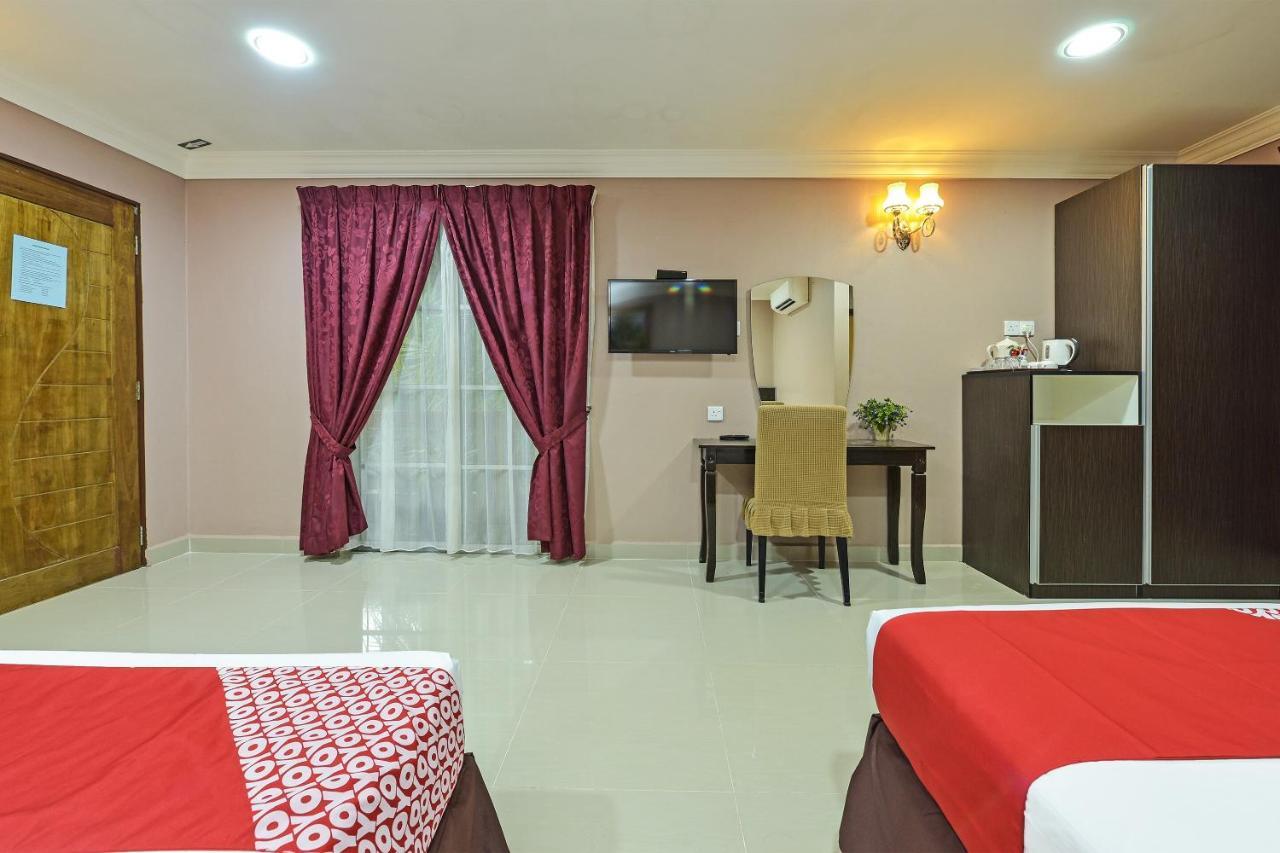 Oyo 90642 Twin Mutiara Chalet & Homestay Jeli Buitenkant foto