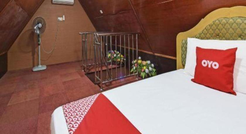 Oyo 90642 Twin Mutiara Chalet & Homestay Jeli Buitenkant foto